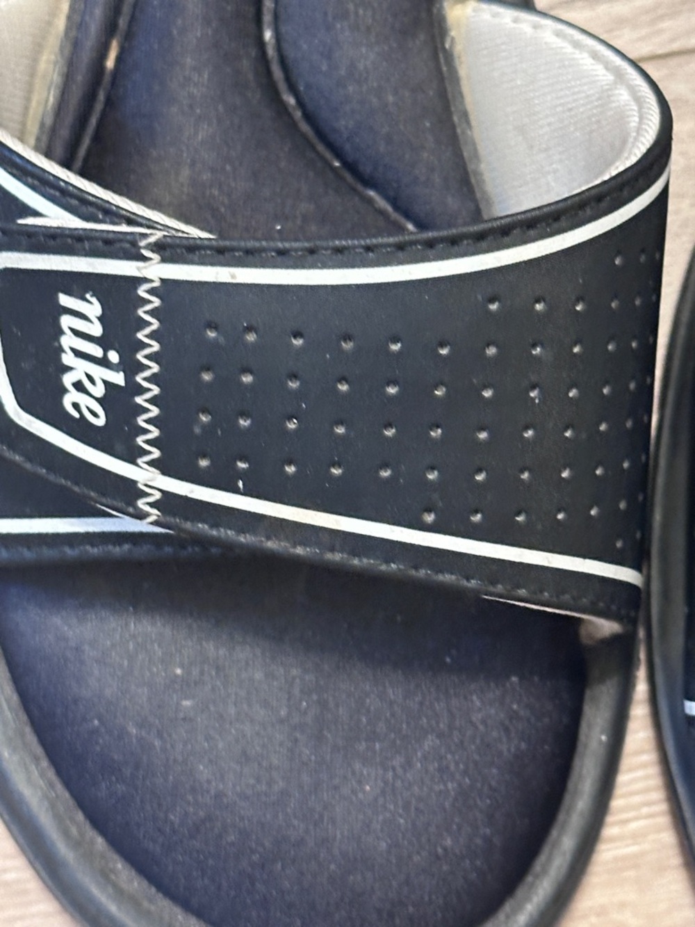 Nike Comfort Footbed Slide Sandals Black Women’s Size 8 - Picture 3 of 5